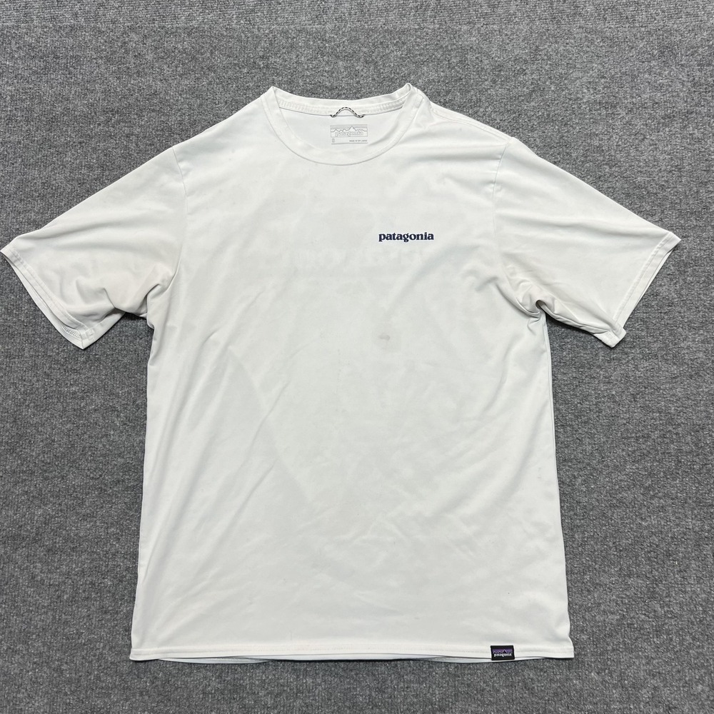 Patagonia Shirt Mens Small White Wave Logo Graphic Tagless Tee Surf *Flaws